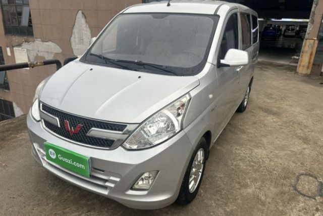 Used Wuling Rongguang V 2018 1.5L Standard Version