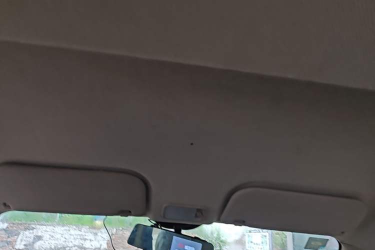 Used Wuling Rongguang V 2018 1.5L Standard Version Headliner