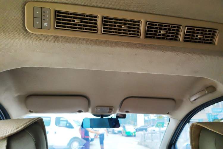 Used Wuling Rongguang V 2018 1.5L Standard Version Headliner