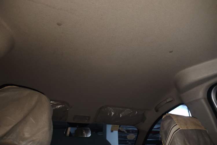 Used Wuling Rongguang V 2018 1.2L Practical Model Headliner