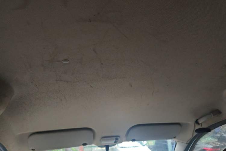Used Wuling Rongguang V 2018 1.5L Practical Version Headliner