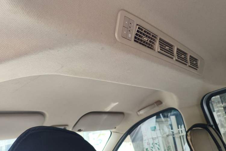 Used Wuling Rongguang V 2018 1.5L Standard Version Headliner