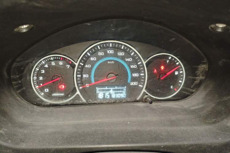 Used Wuling Rongguang V 2018 1.5L Standard Version Instrument Cluster