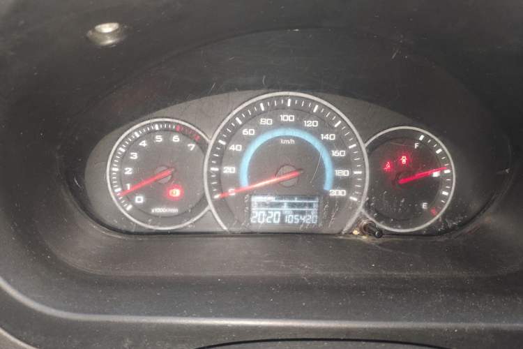 Used Wuling Rongguang V 2018 1.5L Standard Version Instrument Cluster