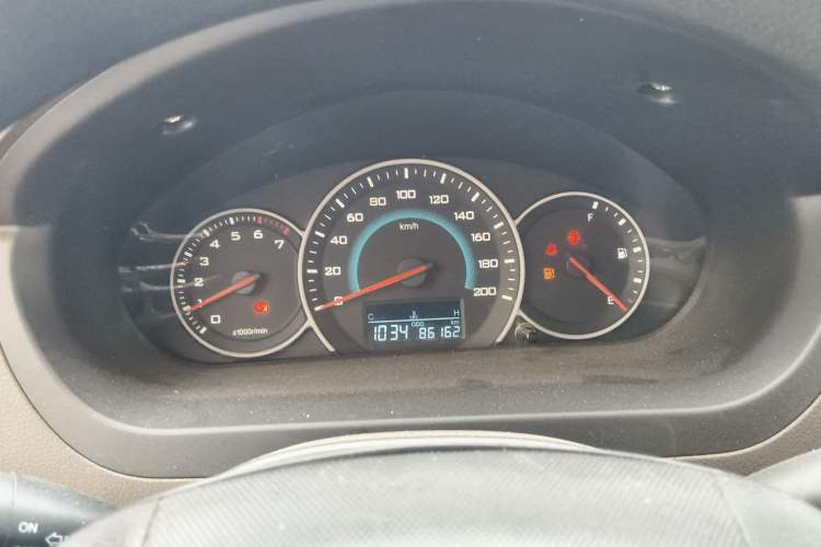 Used Wuling Rongguang V 2018 1.5L Standard Version Instrument Cluster