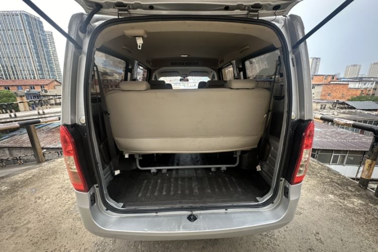Used Wuling Rongguang V 2018 1.5L Standard Version Interior 10