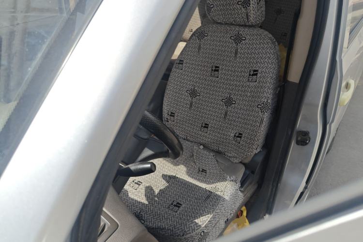 Used Wuling Rongguang V 2018 1.5L Standard Version Left Front Seat