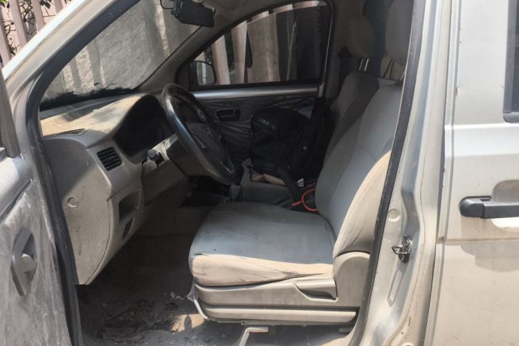 Used Wuling Rongguang V 2018 1.5L Practical Version Left Front Seat