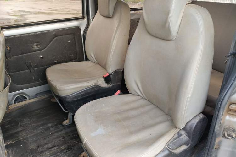 Used Wuling Rongguang V 2018 1.5L Standard Version Left Front Seat