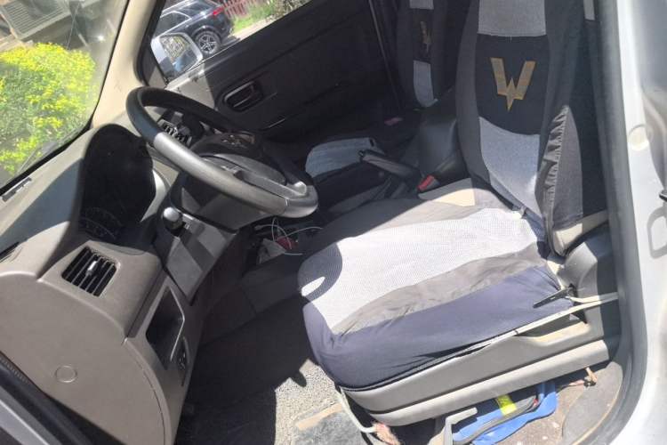 Used Wuling Rongguang V 2018 1.5L Standard Version Left Front Seat