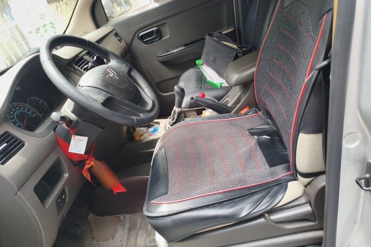 Used Wuling Rongguang V 2018 1.5L Standard Version Left Front Seat