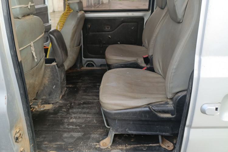 Used Wuling Rongguang V 2018 1.5L Standard Version Left Rear Seat