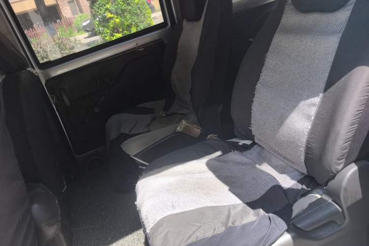 Used Wuling Rongguang V 2018 1.5L Standard Version Left Rear Seat