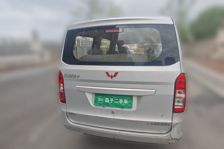 Used Wuling Rongguang V 2018 1.5L Standard Version Rear