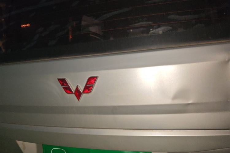 Used Wuling Rongguang V 2018 1.2L Standard Model Rear