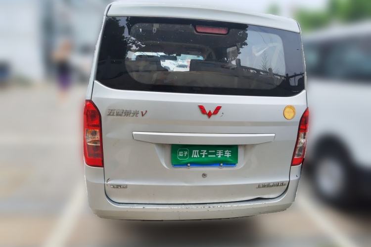 Used Wuling Rongguang V 2018 1.5L Standard Version Rear