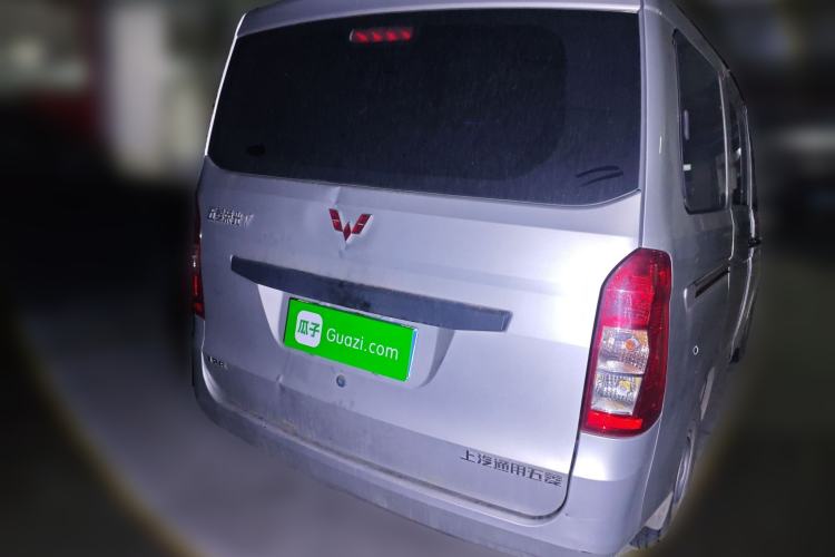 Used Wuling Rongguang V 2018 1.2L Practical Model Rear