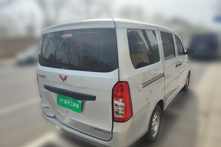 Used Wuling Rongguang V 2018 1.2L Practical Model Rear Right 45 Deg