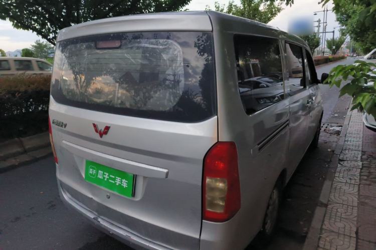 Used Wuling Rongguang V 2018 1.2L Standard Model Rear Right 45 Deg