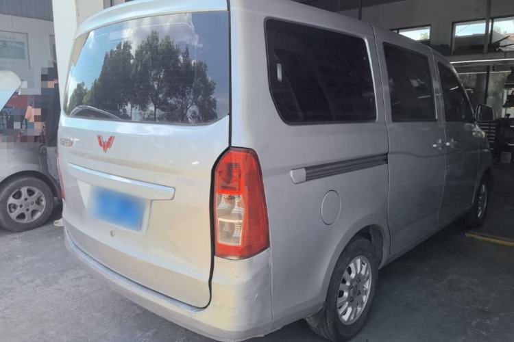 Used Wuling Rongguang V 2018 1.5L Standard Version Rear Right 45 Deg