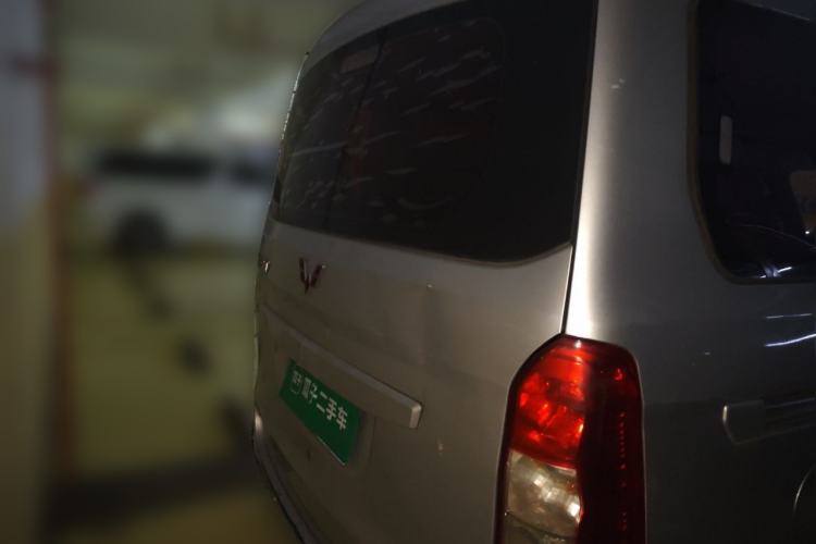 Used Wuling Rongguang V 2018 1.2L Standard Model Rear Right 45 Deg