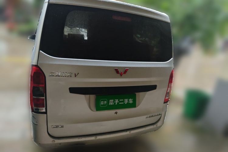 Used Wuling Rongguang V 2018 1.5L Practical Version Rear