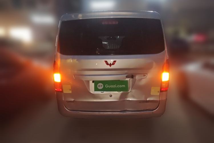 Used Wuling Rongguang V 2018 1.5L Standard Version Rear