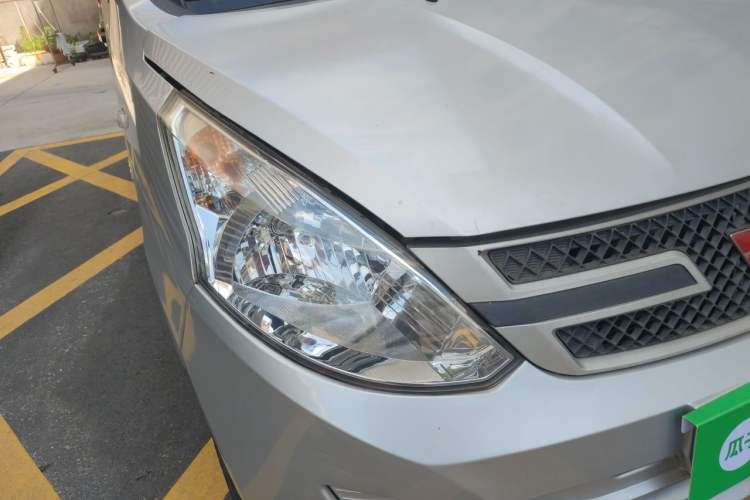 Used Wuling Rongguang V  Right Front Headlight