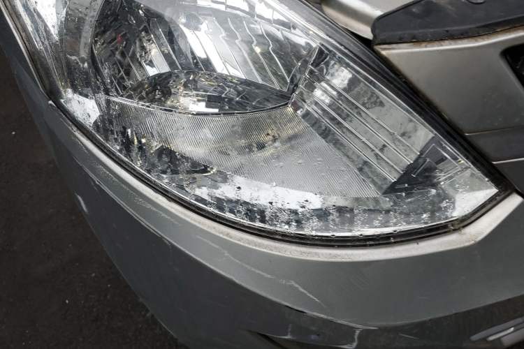 Used Wuling Rongguang V 2018 1.5L Practical Version Right Front Headlight