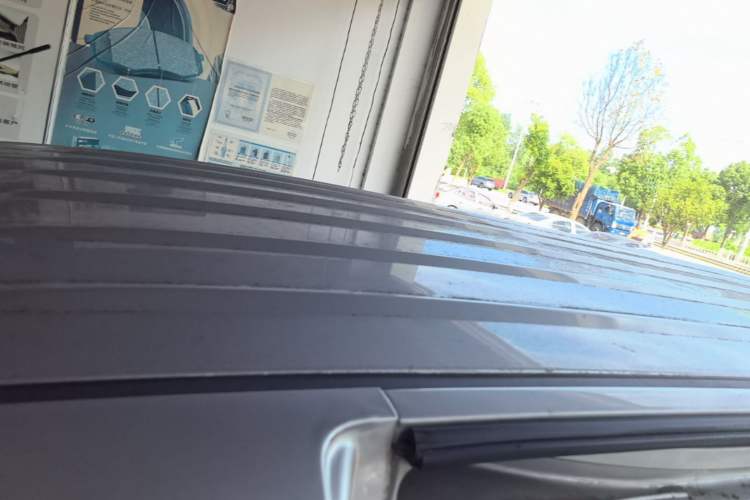 Used Wuling Rongguang V 2018 1.5L Standard Version Roof