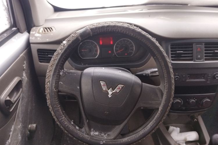 Used Wuling Rongguang V 2018 1.2L Practical Model Steering Wheel