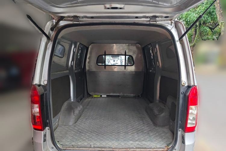 Used Wuling Rongguang V  Trunk