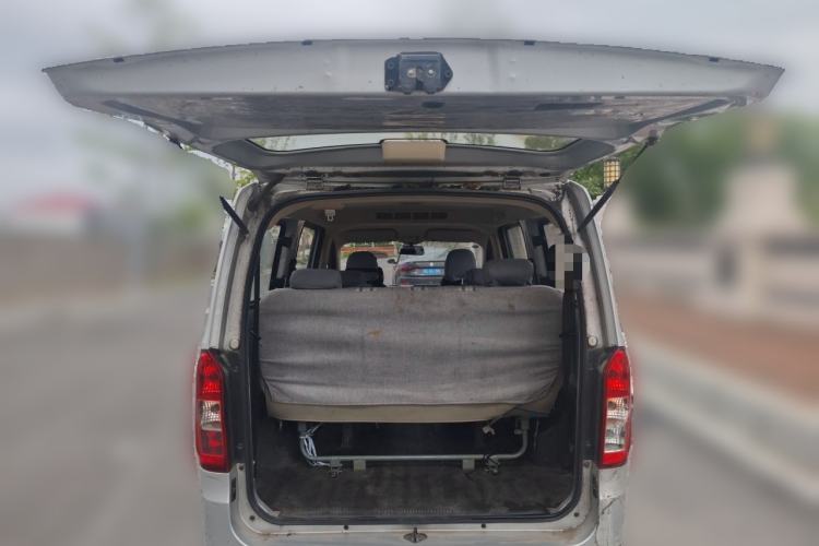 Used Wuling Rongguang V 2018 1.5L Standard Version Trunk