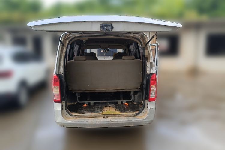 Used Wuling Rongguang V 2018 1.5L Standard Version Trunk