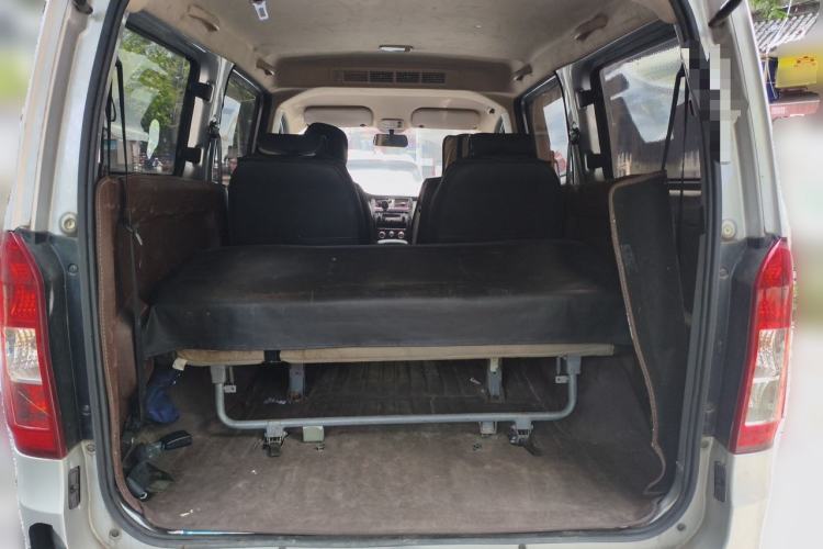 Used Wuling Rongguang V 2018 1.5L Standard Version Trunk