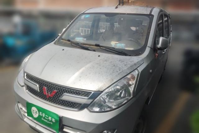 Used Wuling Rongguang V 2018 1.2L Standard Model
