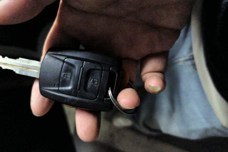 Used Wuling Rongguang V 2018 1.5L Standard Version Vehicle Key