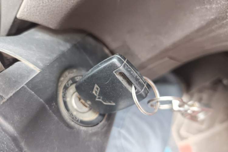 Used Wuling Rongguang V 2018 1.5L Standard Version Vehicle Key