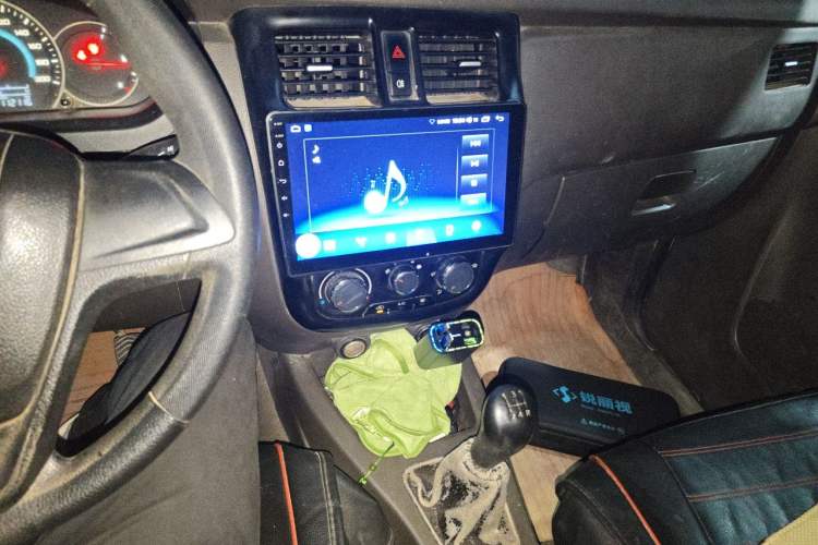 Used Wuling Rongguang V 2018 1.5L Standard Version Audio And AC Panel