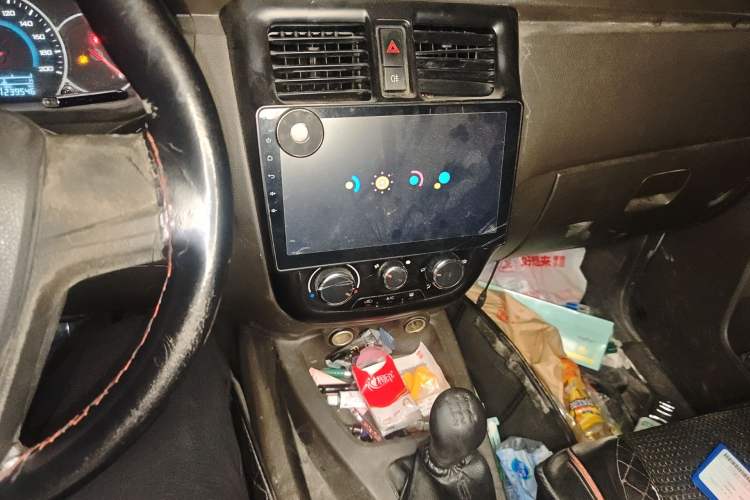 Used Wuling Rongguang V 2018 1.5L Standard Version Audio And AC Panel