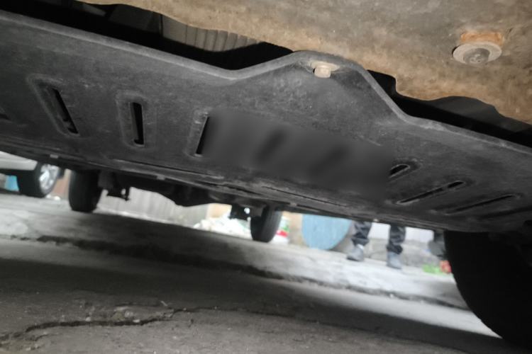 Used Wuling Rongguang V 2018 1.5L Practical Version Chassis Front