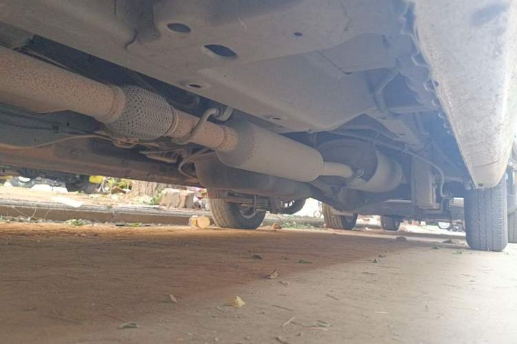 Used Wuling Rongguang V 2018 1.5L Practical Version Chassis Front Left
