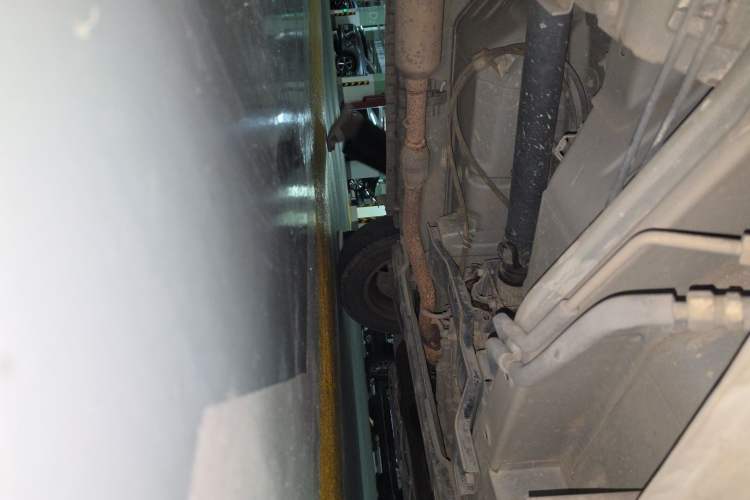Used Wuling Rongguang V 2018 1.5L Standard Version Chassis Front Right