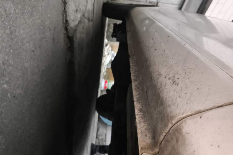 Used Wuling Rongguang V 2018 1.5L Practical Version Chassis Front Right