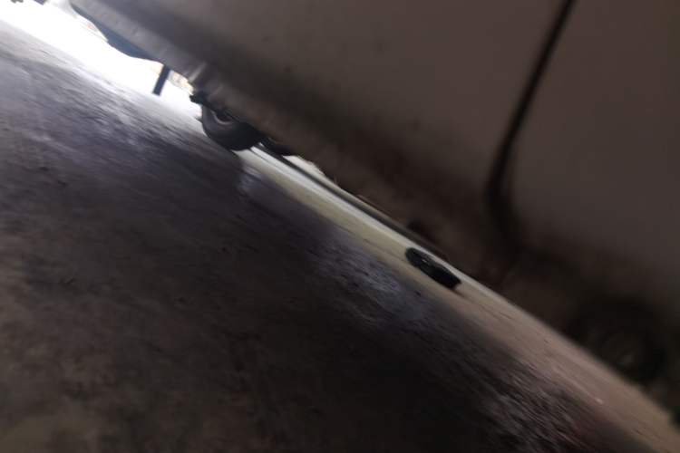 Used Wuling Rongguang V 2018 1.5L Standard Version Chassis Front Right