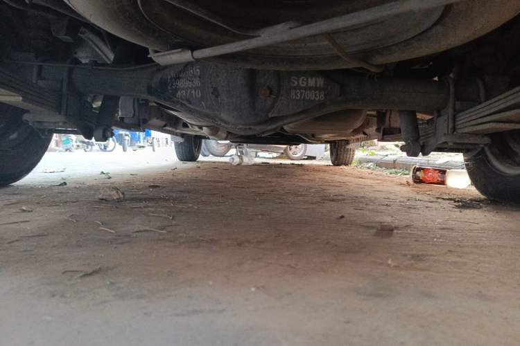 Used Wuling Rongguang V 2018 1.5L Practical Version Chassis Rear