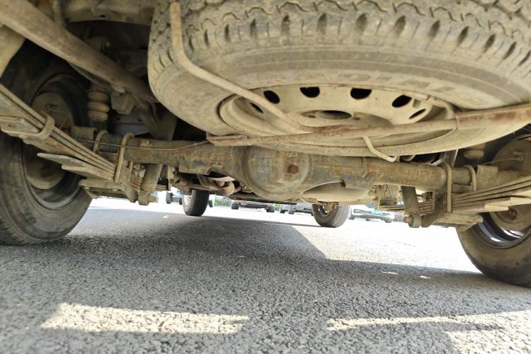 Used Wuling Rongguang V 2018 1.2L Practical Model Chassis Rear