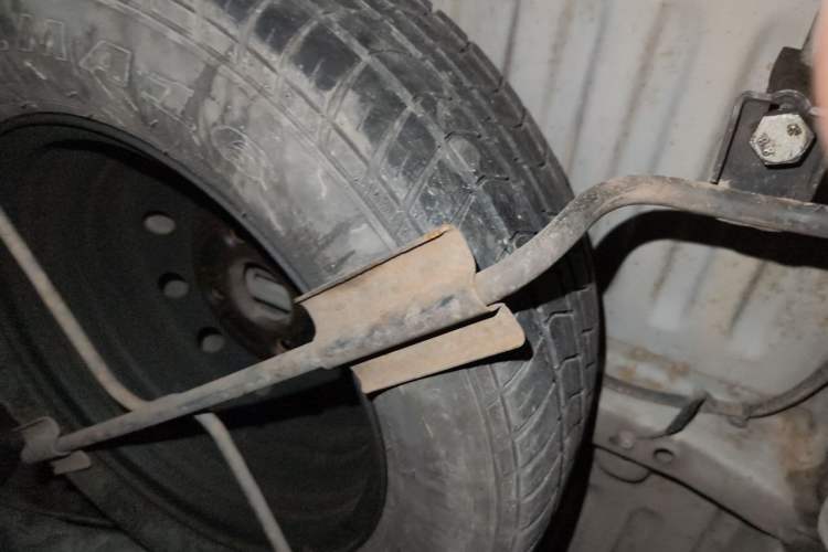 Used Wuling Rongguang V 2018 1.5L Practical Version Chassis Rear
