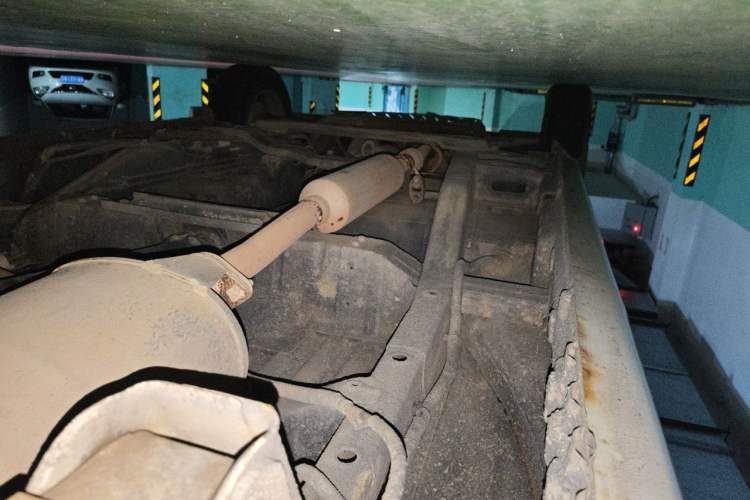 Used Wuling Rongguang V 2018 1.5L Standard Version Chassis Rear Left
