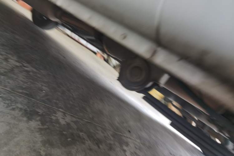 Used Wuling Rongguang V 2018 1.5L Standard Version Chassis Rear Left